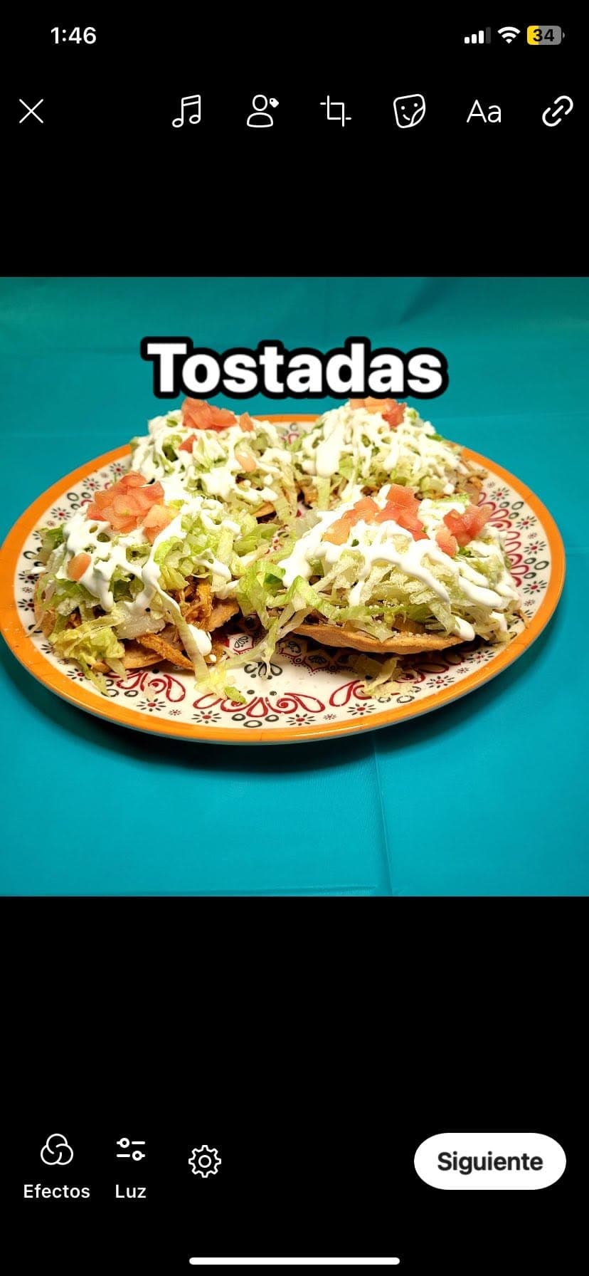 Tostadas con lechuga, queso y tomate